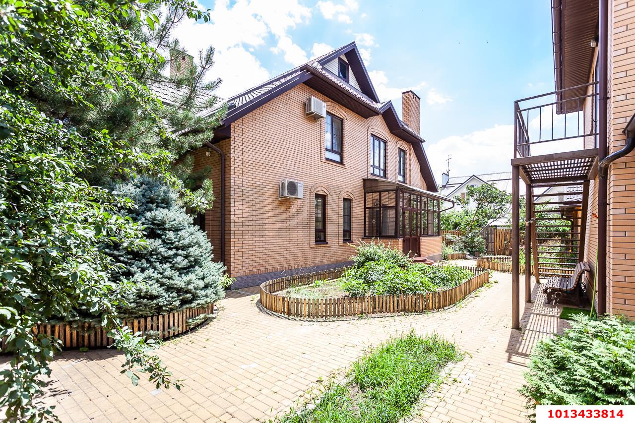 Фото №58: Дом 453 м² + 11.16 сот. - Краснодар, Прикубанский внутригородской округ, мкр. Северный, ул. Александра Берлизова, 38/1