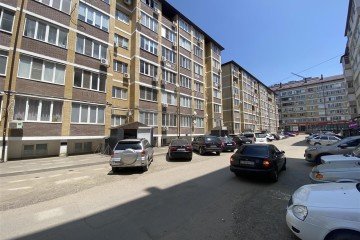Фото №2: Торговое помещение 226 м² - Краснодар, мкр. Музыкальный, ул. имени Сергея Есенина, 94