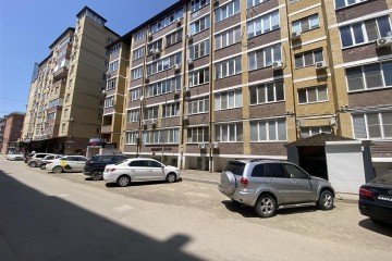 Фото №3: Торговое помещение 226 м² - Краснодар, мкр. Музыкальный, ул. имени Сергея Есенина, 94