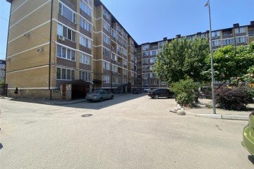 Фото №5: Торговое помещение 226 м² - Краснодар, мкр. Музыкальный, ул. имени Сергея Есенина, 94