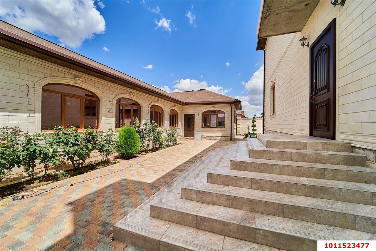 Фото №5: Дом 442 м² + 16 сот. - Краснодар, Прикубанский внутригородской округ, мкр. Тихая Поляна, ул. имени Писателя Г.И. Василенко, 39