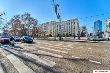 Фото №1: 3-комнатная квартира 60 м² - Краснодар, мкр. Западный внутригородской округ, ул. Красная, 43