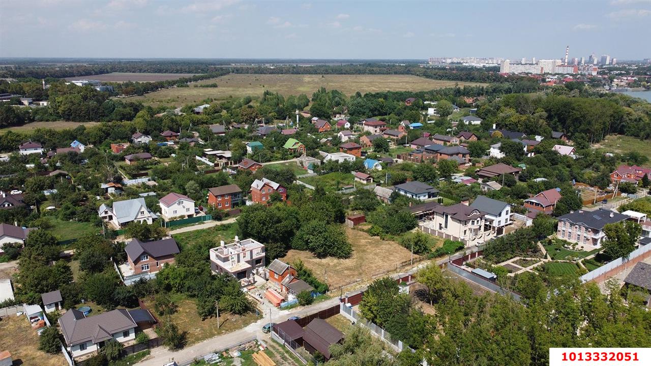 Фото №1: Земельный участок под ИЖС 6 сот. - СТ Виктория, Прикубанский внутригородской округ, б-р улица Зелёный