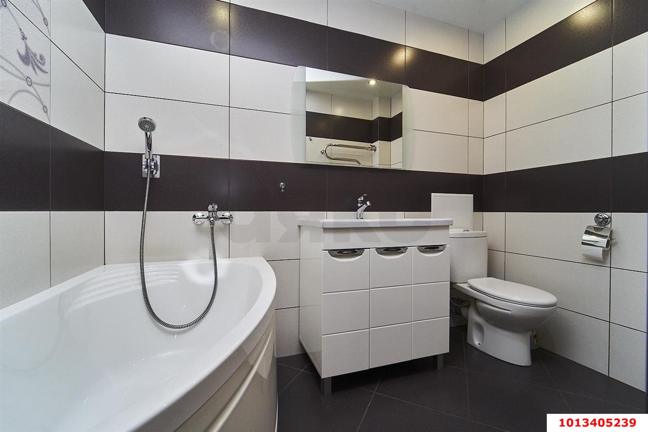 Фото №13: 2-комнатная квартира 50 м² - Краснодар, Карасунский внутригородской округ, Центральный внутригородской округ, мкр. Черёмушки, ул. Селезнёва, 246