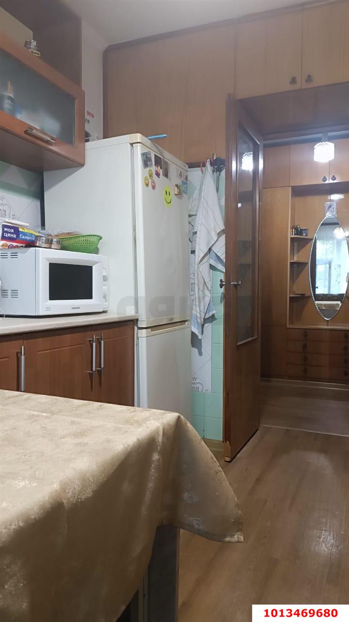 Фото №10: 4-комнатная квартира 82 м² - Краснодар, Карасунский внутригородской округ, мкр. Гидростроителей, ул. Дмитрия Благоева, 15