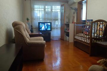 Фото №1: 4-комнатная квартира 82 м² - Краснодар, мкр. Гидростроителей, ул. Дмитрия Благоева, 15