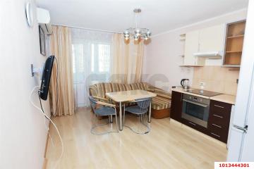 Фото №1: 2-комнатная квартира 66 м² - Краснодар, мкр. Гидростроителей, ул. имени Снесарева, 8