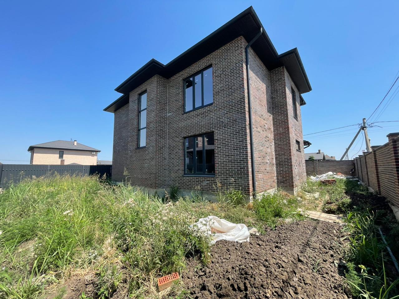 Фото №1: Дом 210 м² + 6 сот. - Краснодар, ул. Хрустальная, 48