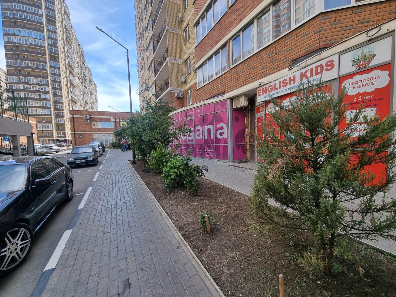 Фото №3: Коммерция 70 м² - Краснодар, Прикубанский внутригородской округ, Завод Радиоизмерительных Приборов, жилой комплекс Времена Года 3, мкр. имени Петра Метальникова, ул. Цезаря Куникова, 24к1