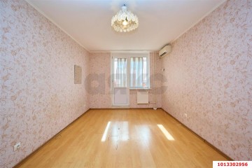 Фото №2: 2-комнатная квартира 55 м² - Краснодар, мкр. Военный городок № 1, ул. имени Калинина, 350/4