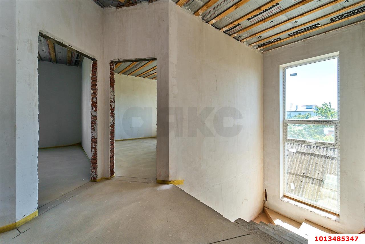 Фото №25: Дом 243 м² + 5.2 сот. - Краснодар, Центральный, пр-д Краснодонский, 54