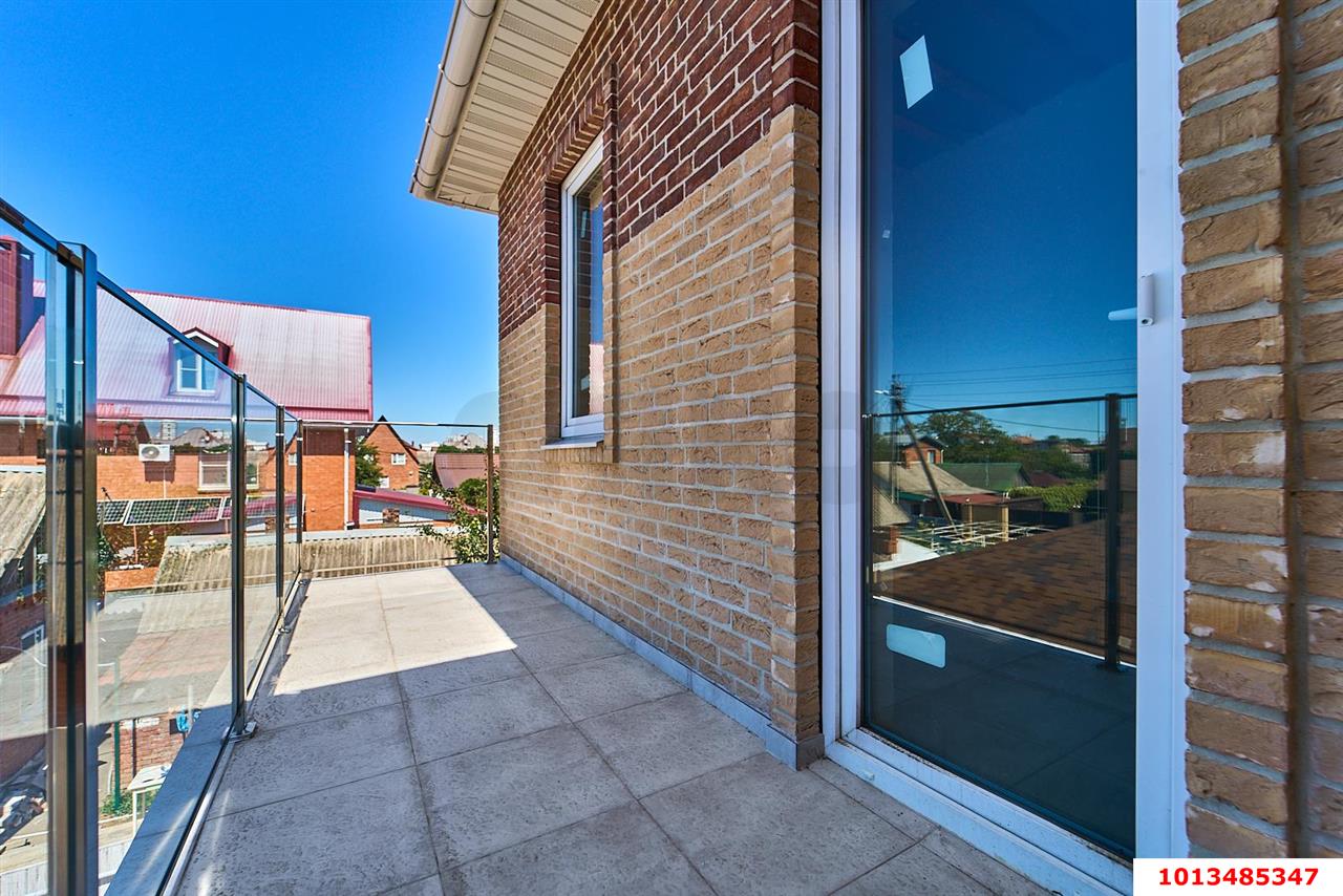 Фото №31: Дом 243 м² + 5.2 сот. - Краснодар, Центральный, пр-д Краснодонский, 54