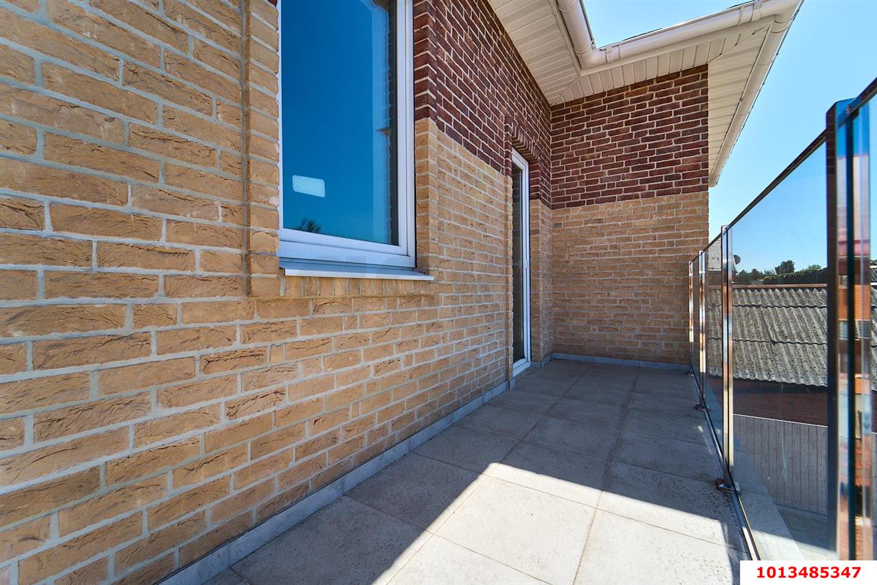 Фото №32: Дом 243 м² + 5.2 сот. - Краснодар, Центральный внутригородской округ, Западный внутригородской округ, мкр. Центральный, пр-д Краснодонский, 54