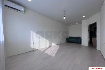 Фото №3: 1-комнатная квартира 38 м² - Краснодар, мкр. Прикубанский внутригородской округ, ул. Командорская, 3к2