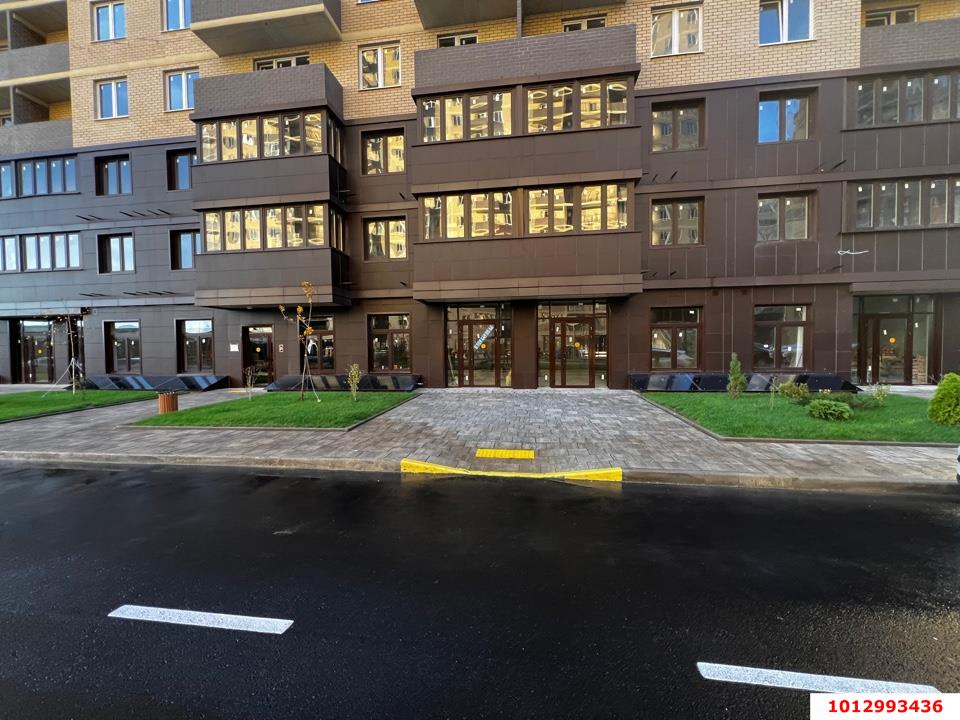 Фото №1: Коммерция 45 м² - Краснодар, Прикубанский внутригородской округ, мкр. жилой комплекс Ракурс, ул. имени Героя Ростовского, 8к7