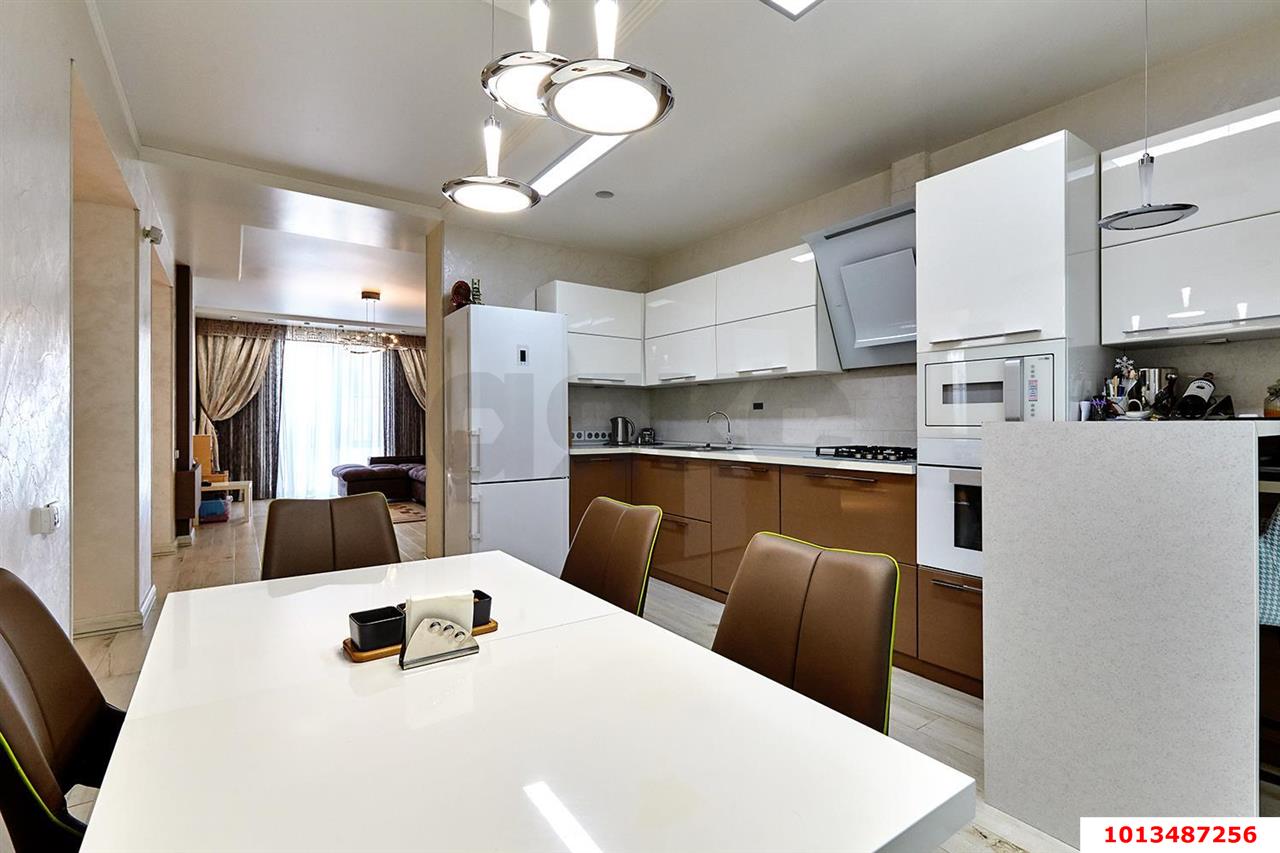 Фото №2: Дом 164 м² + 3.12 сот. - Краснодар, Ростовское Шоссе, ул. Арбатская, 13