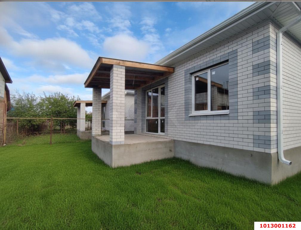 Фото №1: Дом 70 м² + 3 сот. - Механизатор, мкр. Северный массив, ул. Виноградная, 462