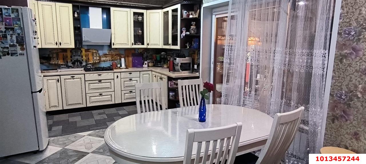 Фото №8: Таунхаус 107 м² + 2.5 сот. - Знаменский, Карасунский внутригородской округ, ул. Гагарина, 2А