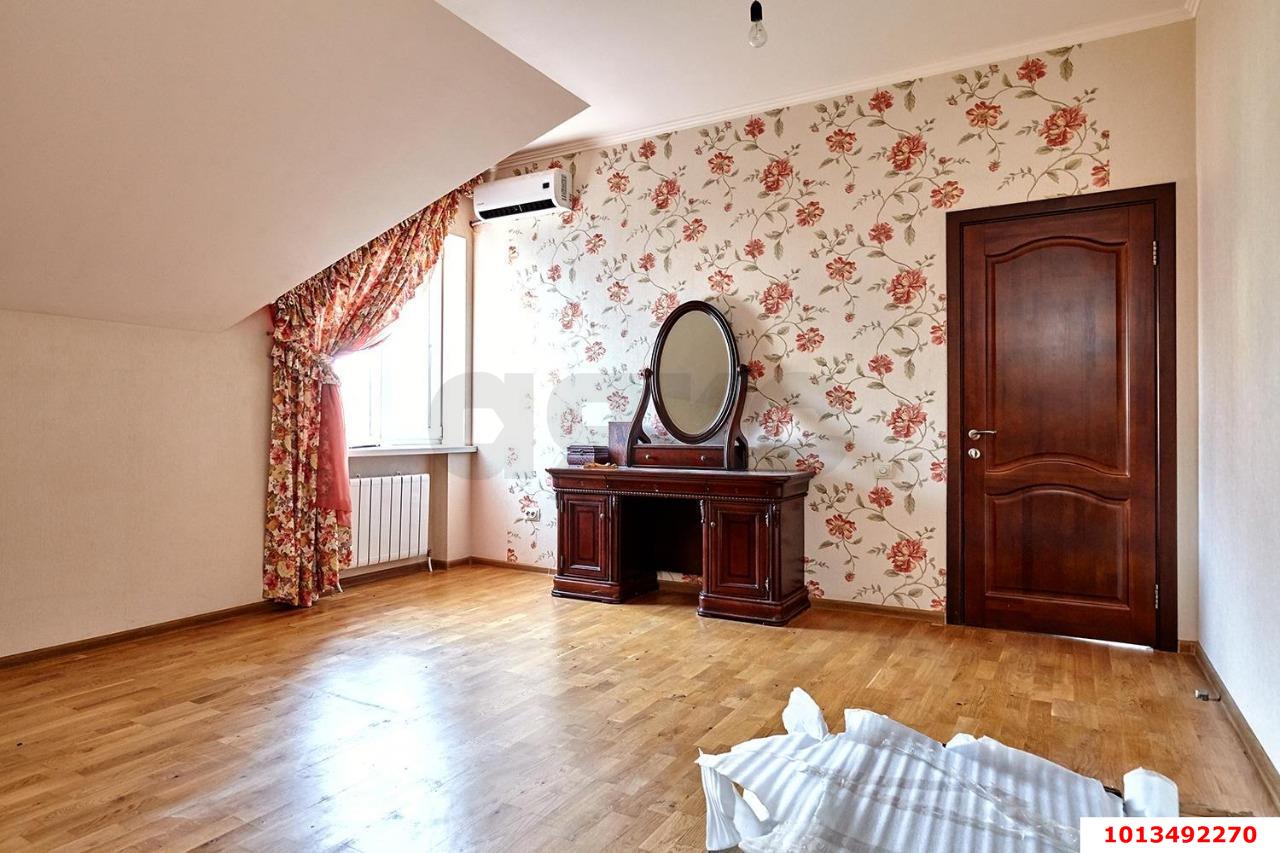 Фото №6: Дом 150 м² + 5.5 сот. - Краснодар, мкр. Прикубанский внутригородской округ, ул. Городская, 18