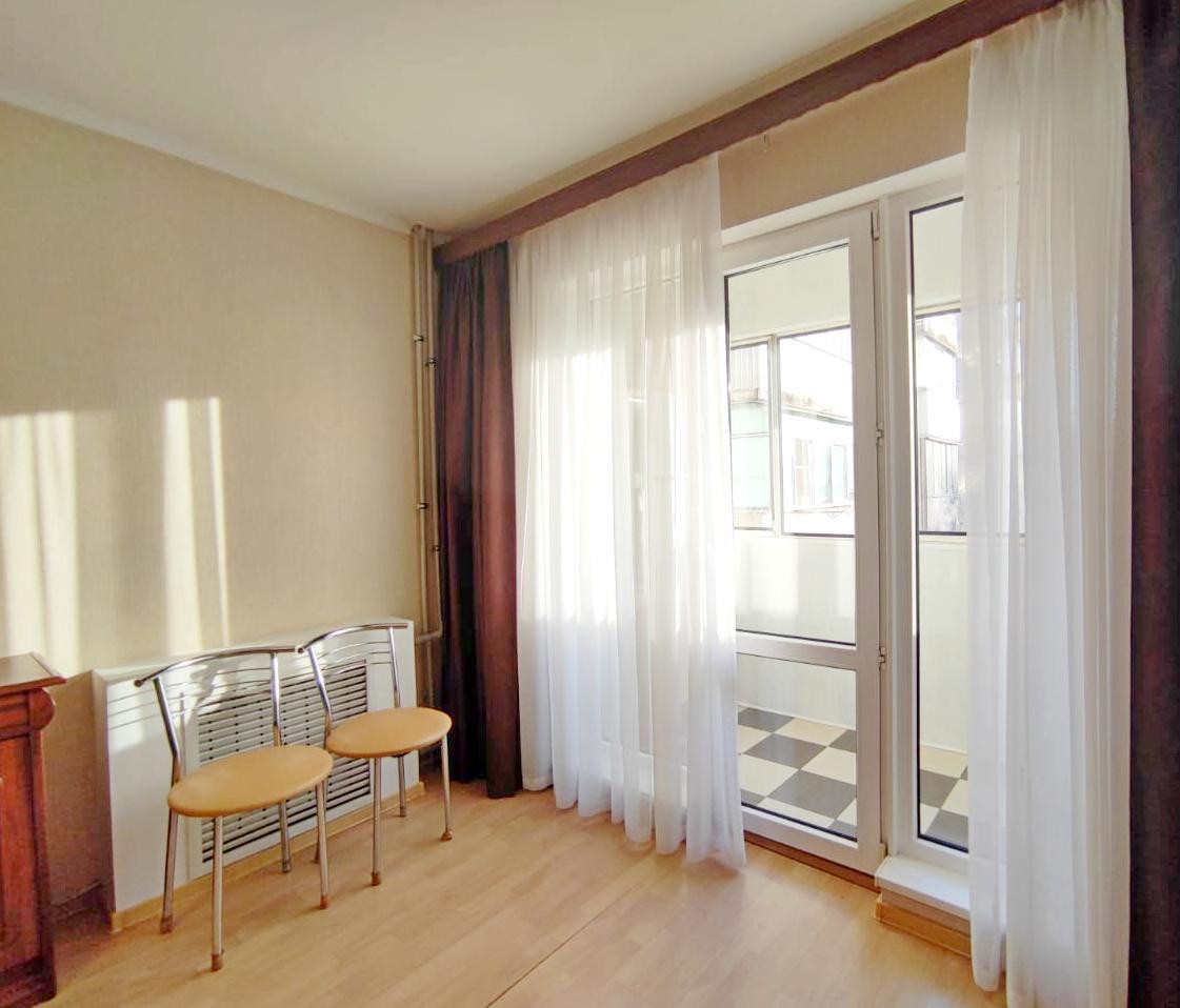 Фото №1: 4-комнатная квартира 80 м² - Краснодар, Карасунский внутригородской округ, мкр. Комсомольский, ул. Тюляева, 37/1