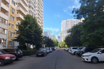 Фото №2: Торговое помещение 20 м² - Краснодар, мкр. Московский, ул. Карякина, 27