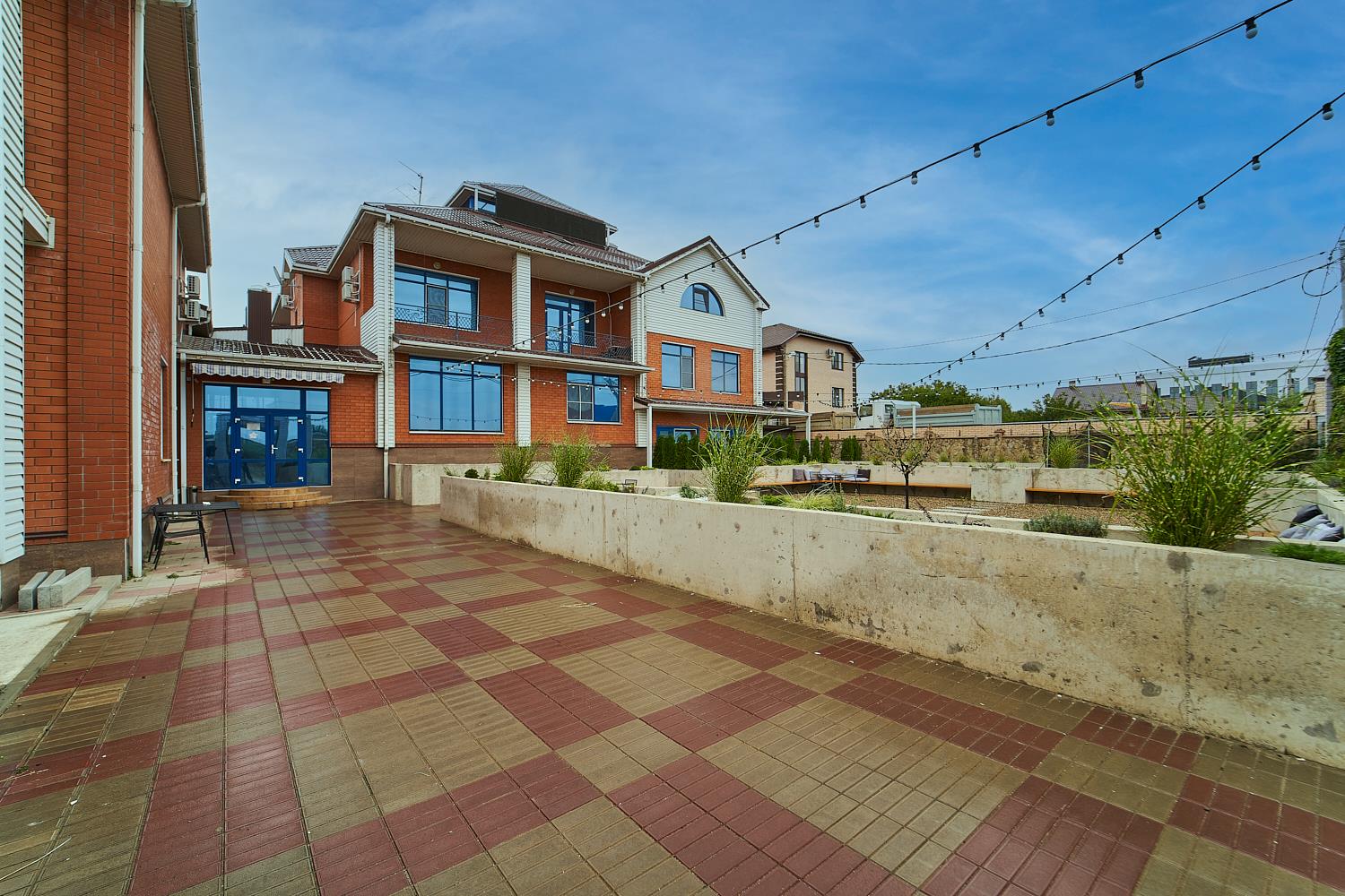 Фото №17: Дом 1573 м² + 17.3 сот. - Краснодар, Карасунский внутригородской округ, ж/м Пашковский, ул. Леонида Лаврова, 73А