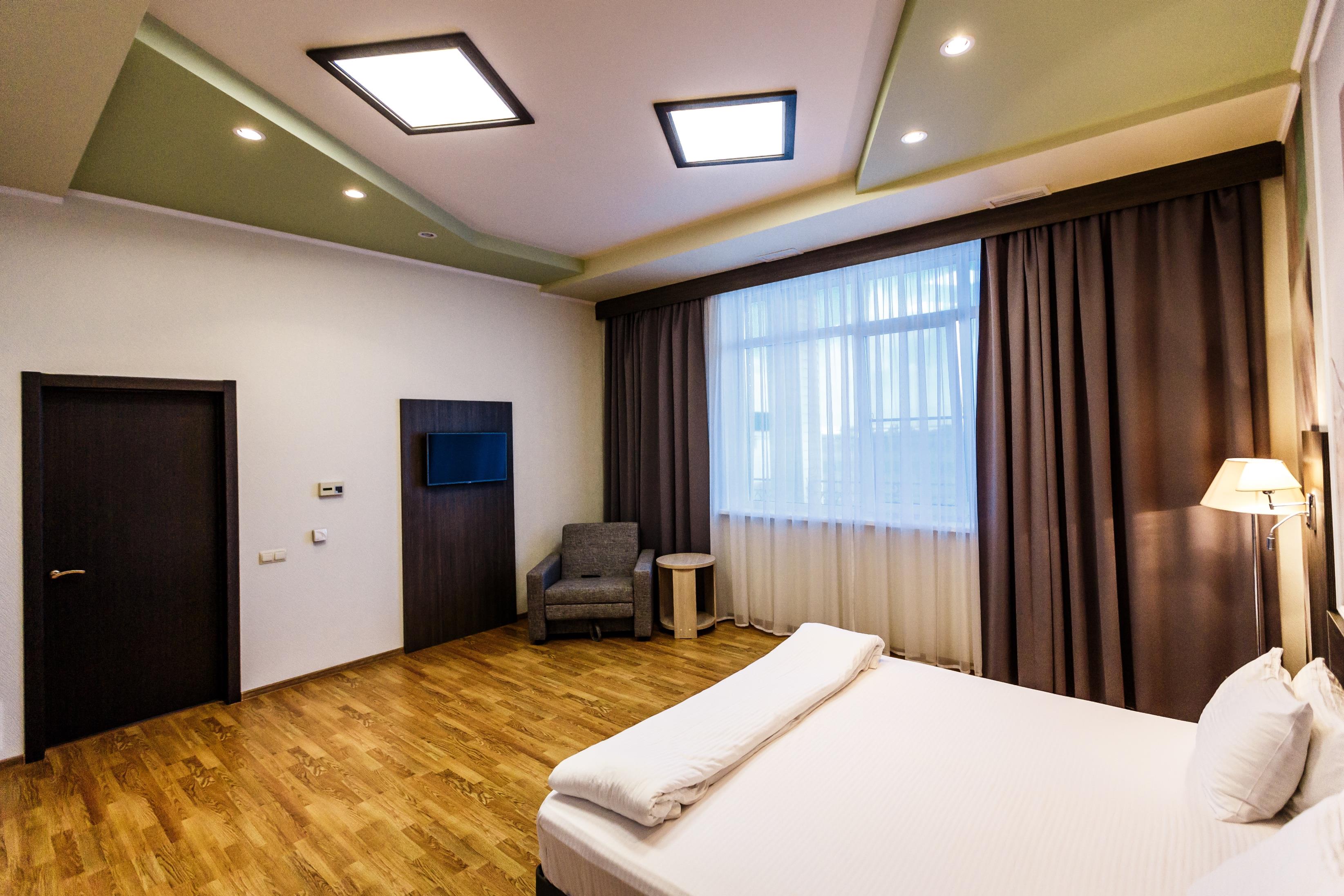 Фото №8: Дом 1573 м² + 17.3 сот. - Краснодар, Карасунский внутригородской округ, ж/м Пашковский, ул. Леонида Лаврова, 73А