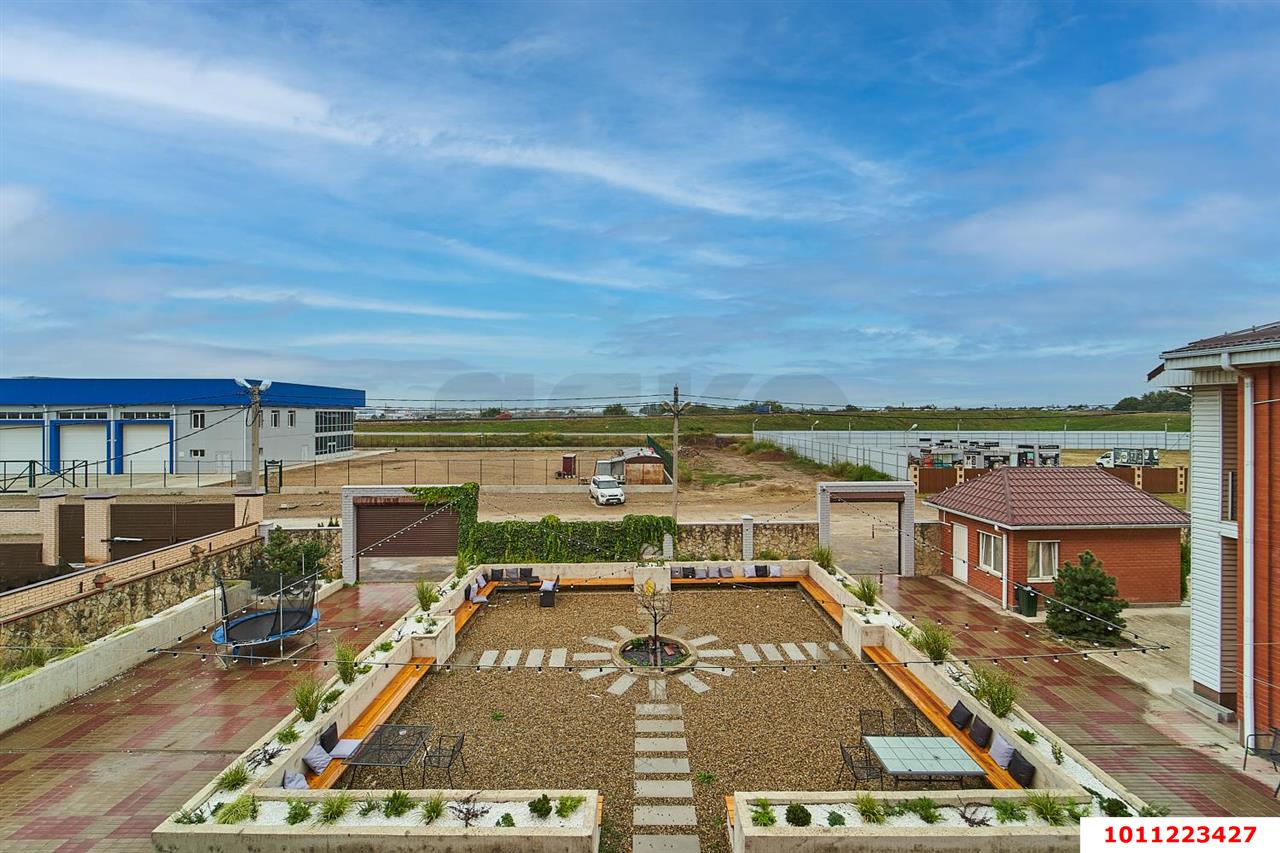 Фото №18: Дом 1573 м² + 17.3 сот. - Краснодар, Пашковский, ул. Леонида Лаврова, 73А