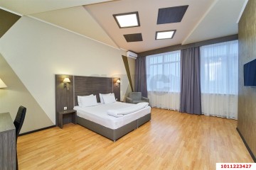 Фото №5: Дом 1573 м² - Краснодар, ж/м Пашковский, ул. Леонида Лаврова, 73А