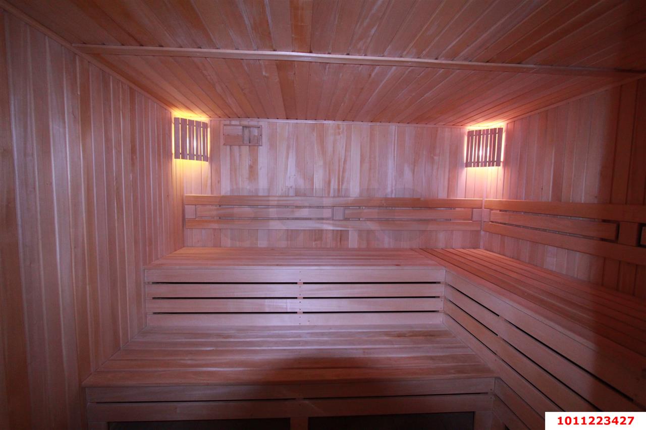 Фото №9: Дом 1573 м² + 17.3 сот. - Краснодар, Пашковский, ул. Леонида Лаврова, 73А