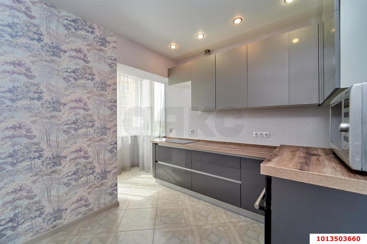 Фото №1: 3-комнатная квартира 90 м² - Краснодар, Фестивальный, ЖК Цветы, жилой комплекс Цветы, мкр. Прикубанский внутригородской округ, ул. Круговая, 4Вк4