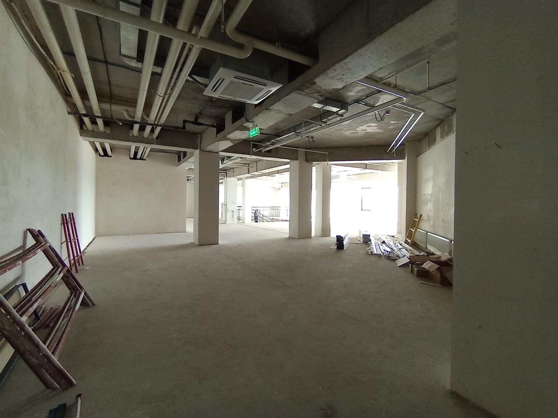 Фото №4: Коммерция 392 м² - Краснодар, ЖК Девелопмент Плаза, Завод Измерительных Приборов, Прикубанский внутригородской округ, мкр. жилой комплекс Девелопмент Плаза, ул. имени 40-летия Победы, 33Г