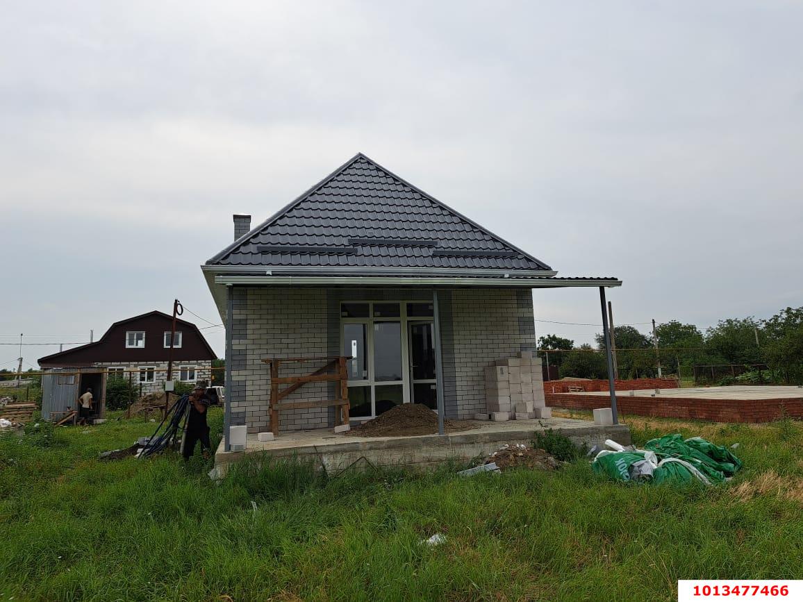 Фото №1: Дом 90 м² + 7 сот. - Новомышастовская, ул. Московская, 45