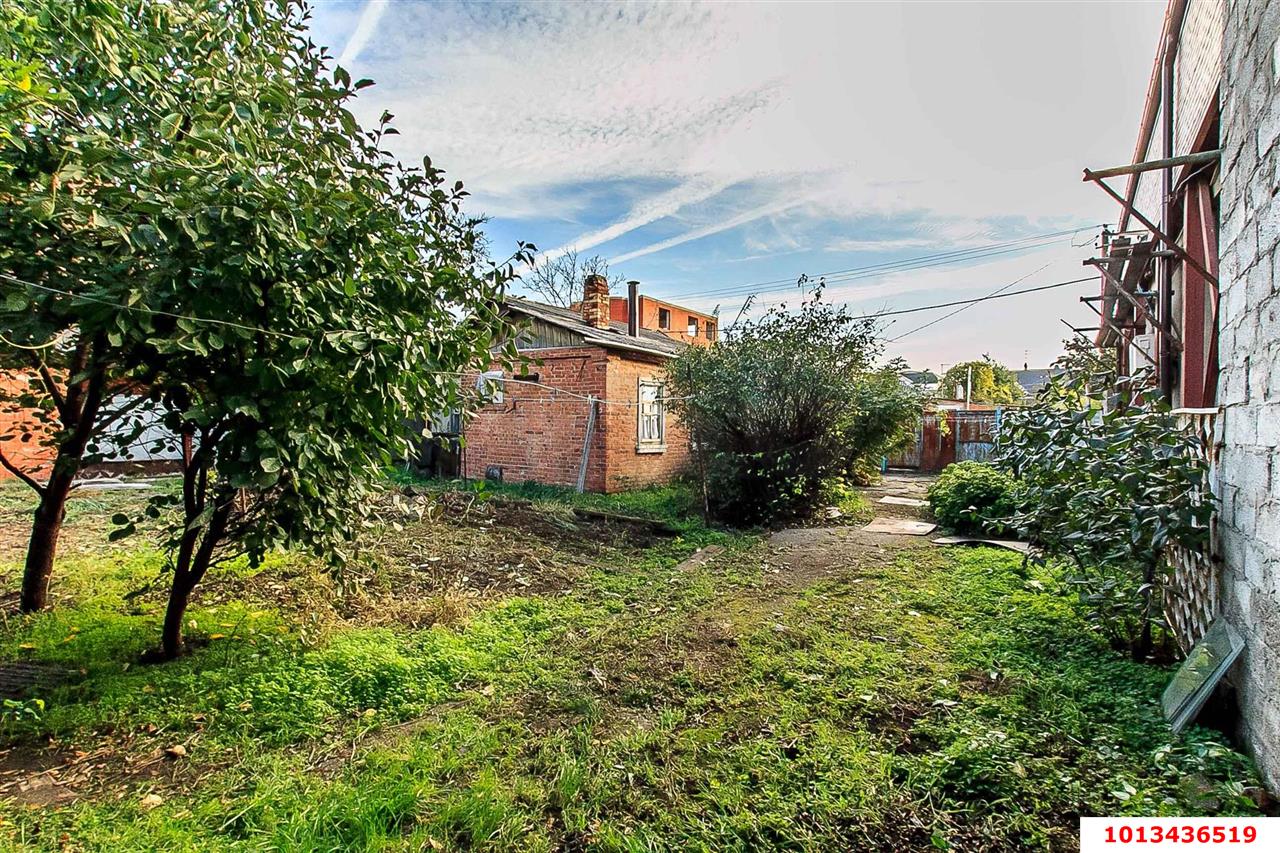 Фото №5: Дом 36 м² + 5.83 сот. - Краснодар, Центральный внутригородской округ, Западный внутригородской округ, мкр. Центральный, ул. Севастопольская, 49