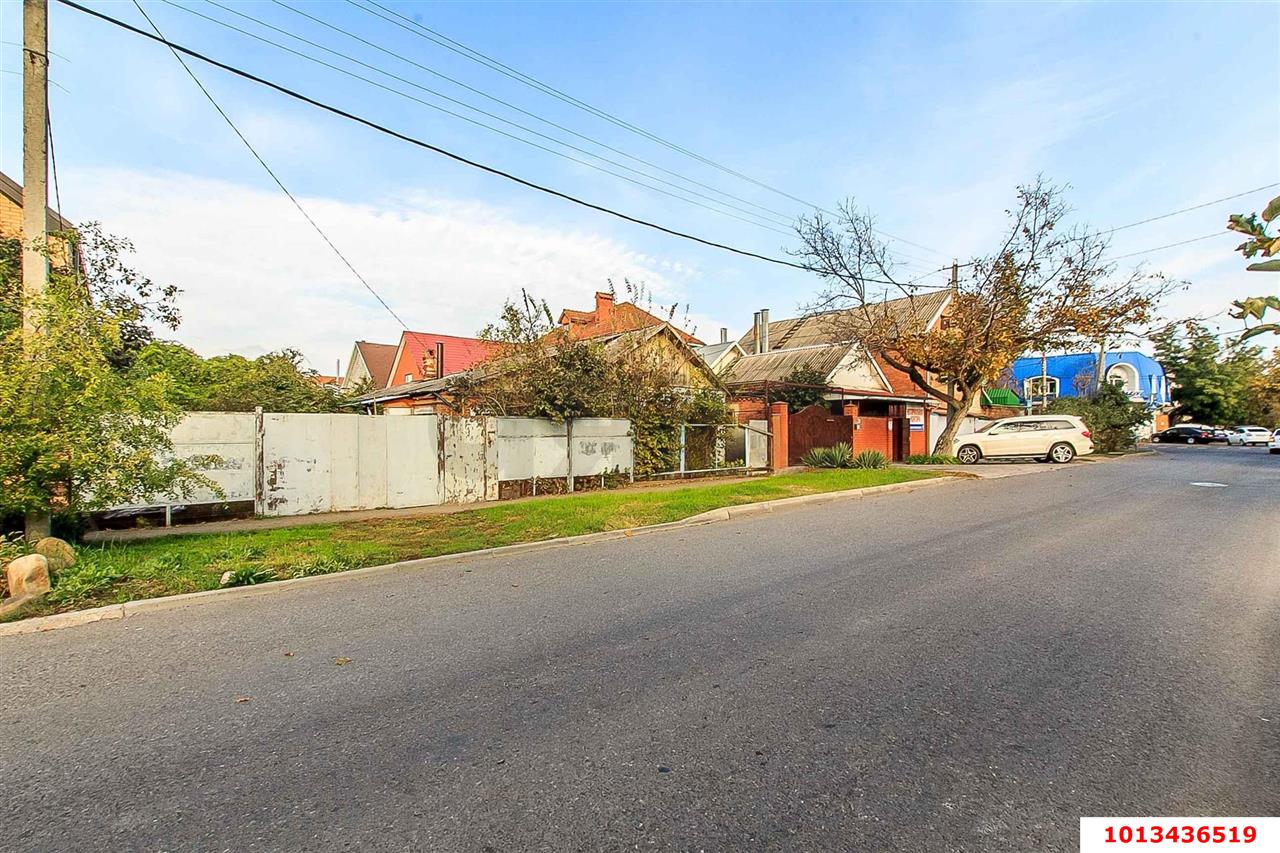 Фото №6: Дом 36 м² + 5.83 сот. - Краснодар, Центральный внутригородской округ, Западный внутригородской округ, мкр. Центральный, ул. Севастопольская, 49