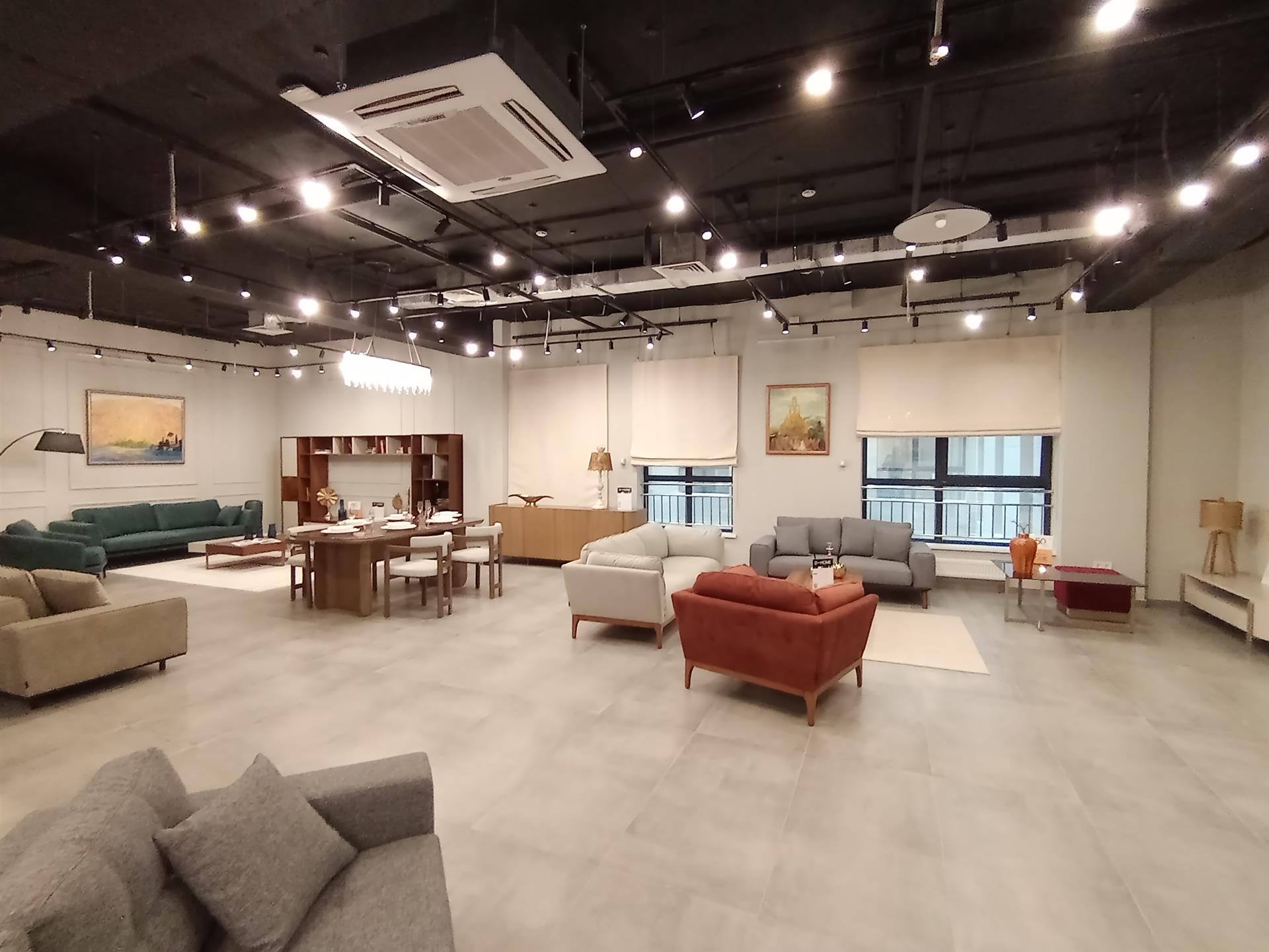 Фото №4: Коммерция 274 м² - Краснодар, ЖК Девелопмент Плаза, Завод Измерительных Приборов, Прикубанский внутригородской округ, мкр. жилой комплекс Девелопмент Плаза, ул. имени 40-летия Победы, 33Г