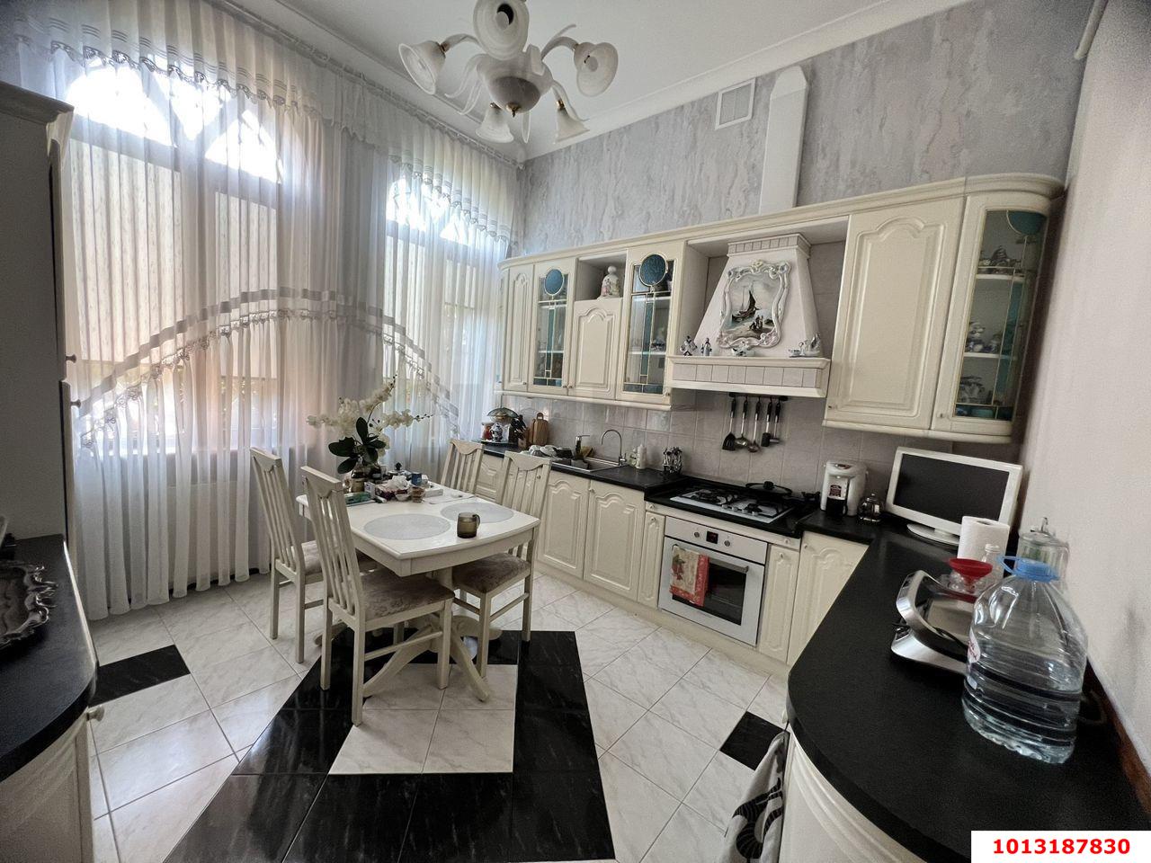 Фото №13: Дом 522 м² + 12.22 сот. - Краснодар, Прикубанский внутригородской округ, Калинино, мкр. Завод Радиоизмерительных Приборов, ул. Геологическая, 15