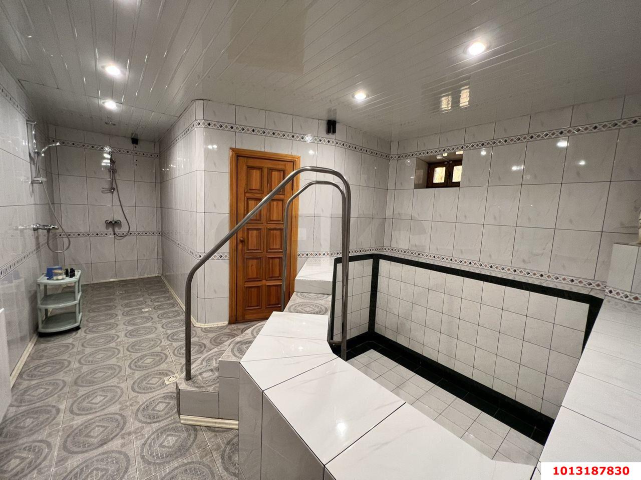 Фото №17: Дом 522 м² + 12.22 сот. - Краснодар, Прикубанский внутригородской округ, Калинино, мкр. Завод Радиоизмерительных Приборов, ул. Геологическая, 15