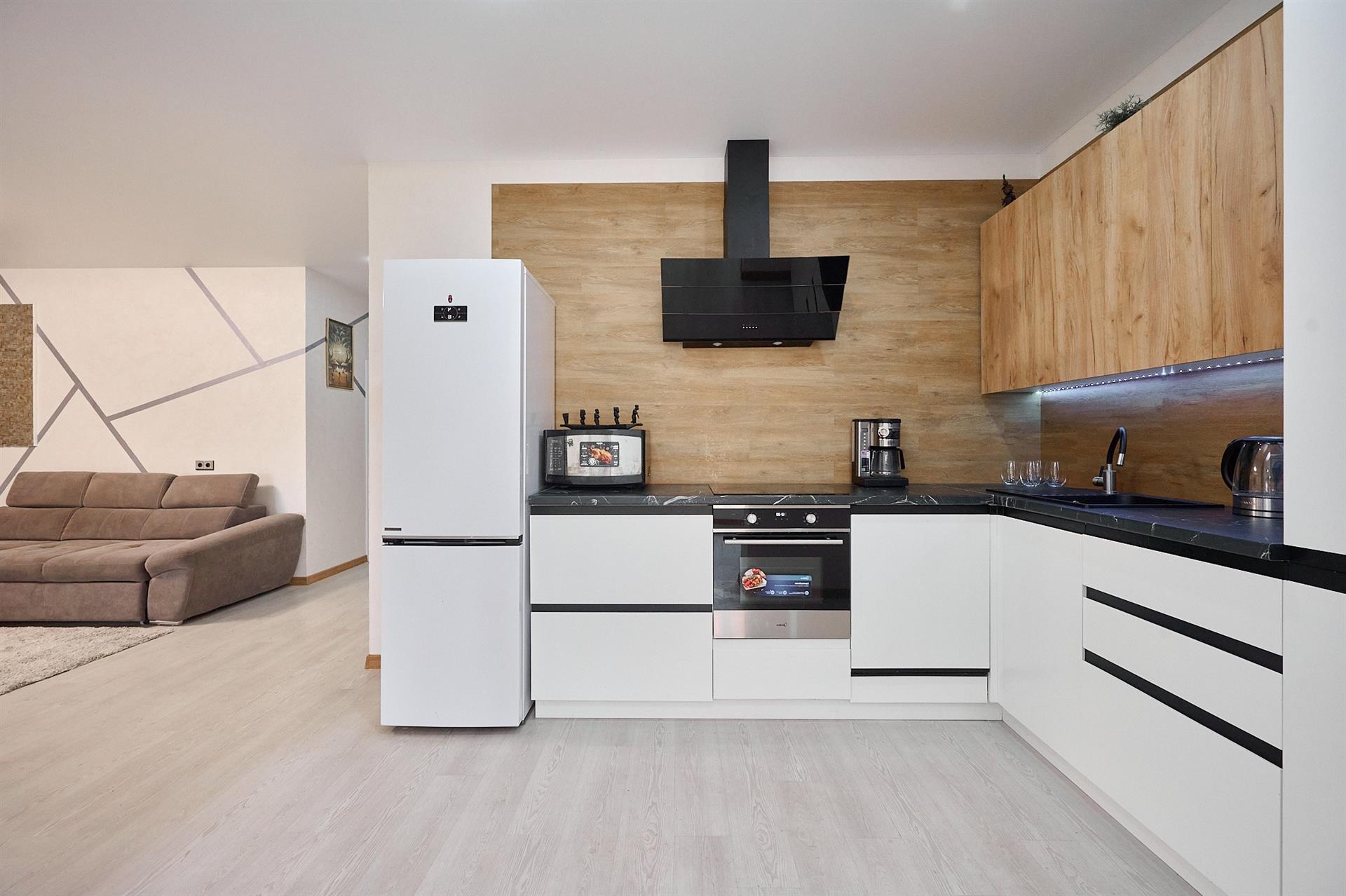 Фото №4: Дом 90 м² + 4.92 сот. - Сорокин, ул. Спасская, 9