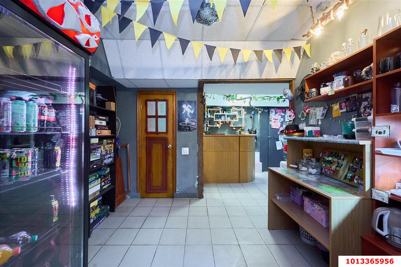 Фото №8: Торговое помещение 110 м² - Краснодар, 40 лет Победы, ул. имени 40-летия Победы, 56