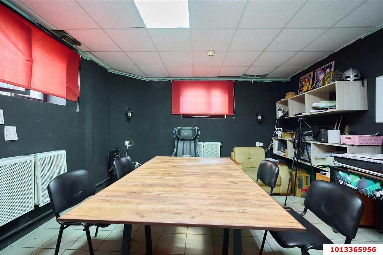 Фото №7: Торговое помещение 110 м² - Краснодар, 40 лет Победы, ул. имени 40-летия Победы, 56