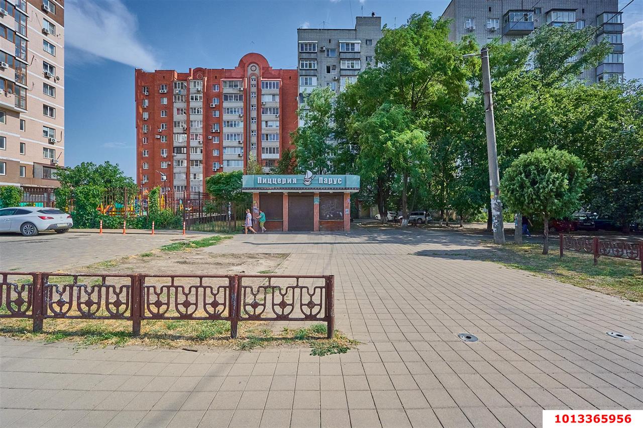 Фото №16: Торговое помещение 110 м² - Краснодар, 40 лет Победы, ул. имени 40-летия Победы, 56