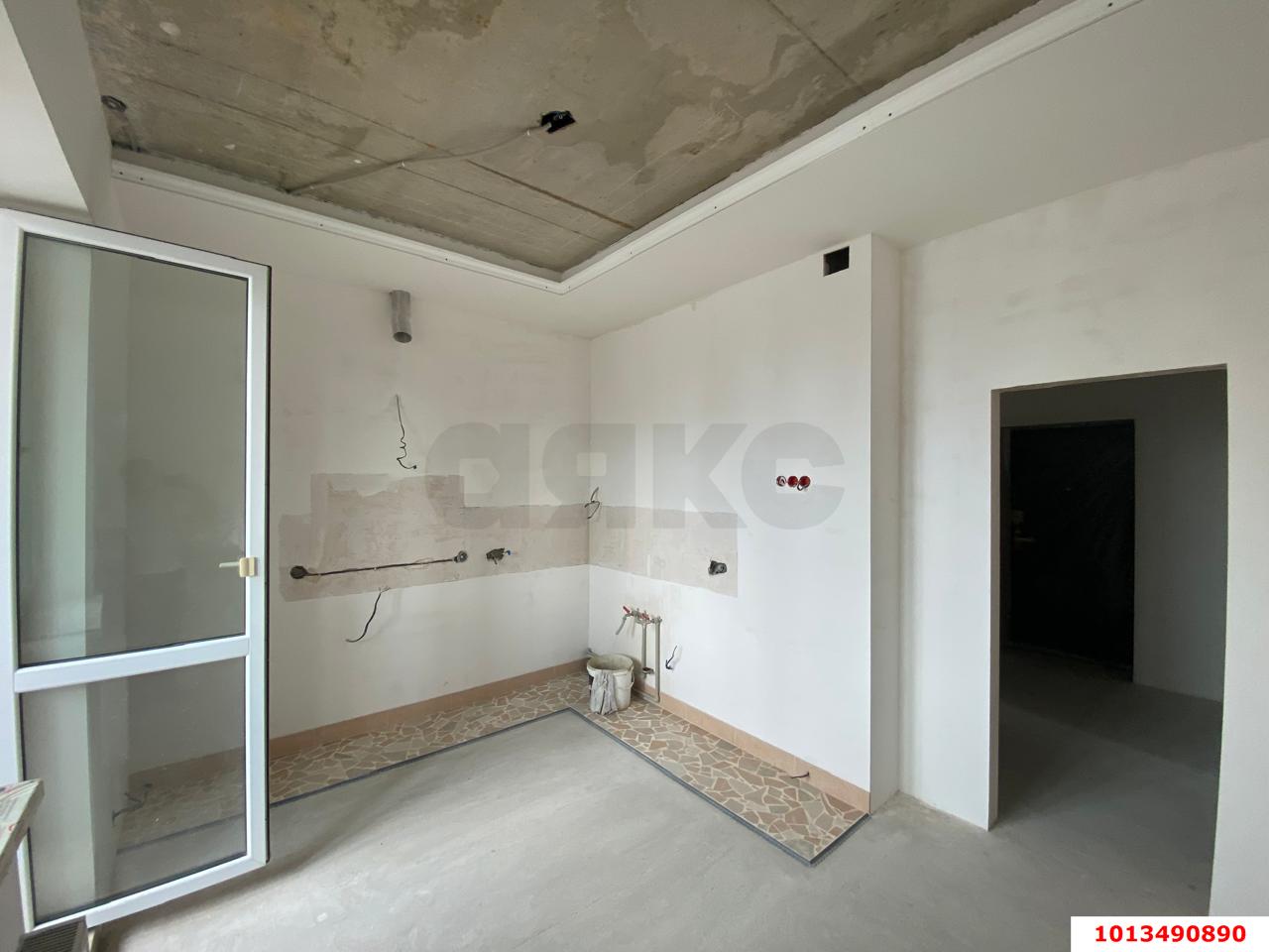 Фото №3: 2-комнатная квартира 61 м² - Краснодар, Кожзавод, ул. Минская, 122/15