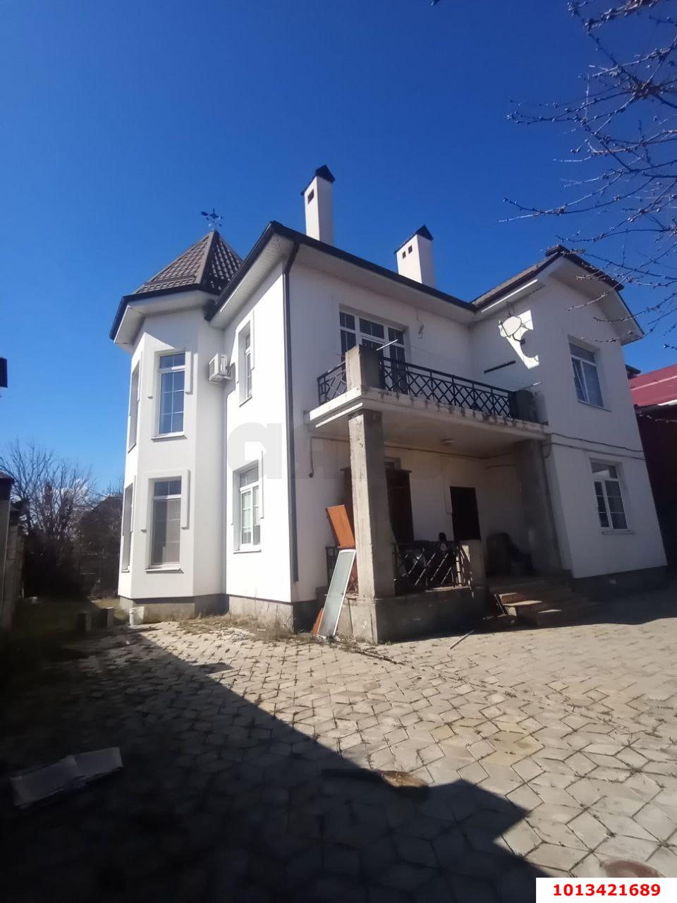 Фото №1: Дом 259 м² + 8 сот. - Краснодар, Прикубанский внутригородской округ, мкр. 2-я Площадка, ул. Прохладная, 49