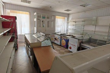 Фото №2: Отдельное здание 101 м² - Черноморский, ул. Юбилейная, 52-54