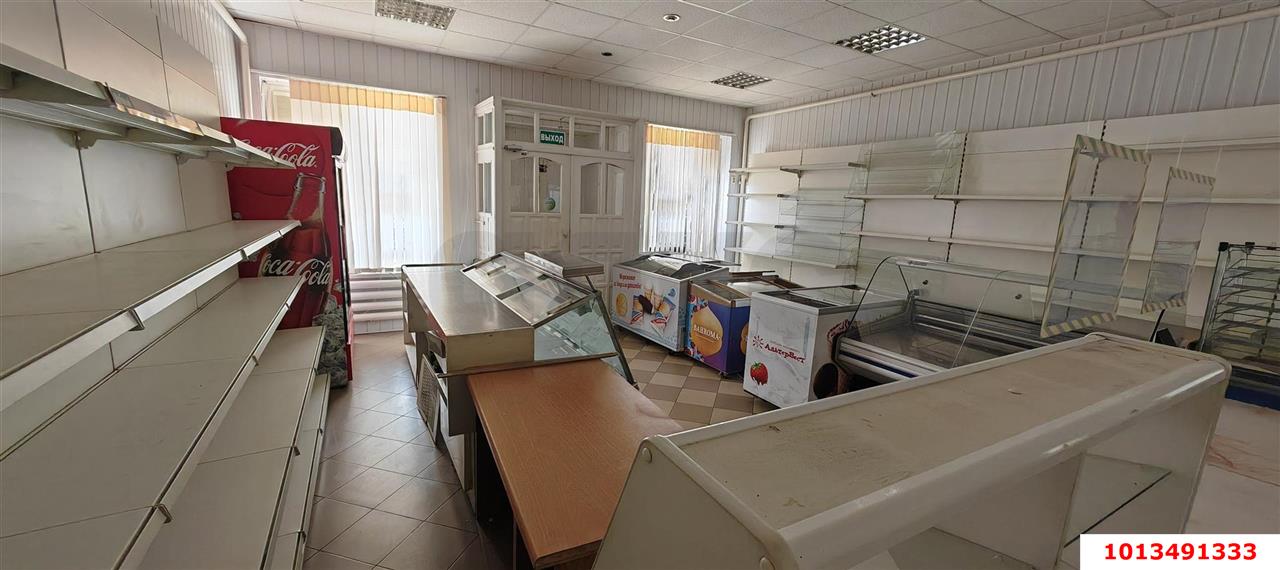 Фото №2: Отдельное здание 101 м² - Черноморский, ул. Юбилейная, 52-54