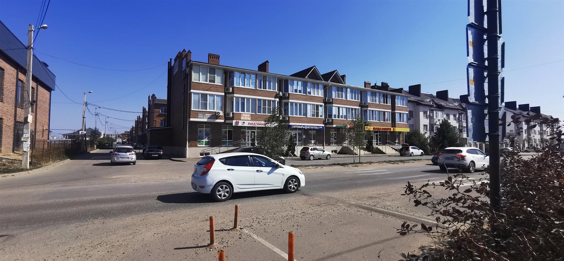 Фото №3: Коммерция 452 м² - Краснодар, Прикубанский внутригородской округ, мкр. жилой комплекс Добрый, ул. Почтовое Отделение 87