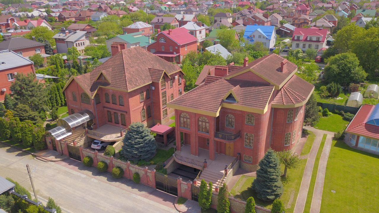 Фото №3: Дом 555 м² + 9.72 сот. - Краснодар, Прикубанский внутригородской округ, Калинино, мкр. Завод Радиоизмерительных Приборов, ул. Геологическая, 12