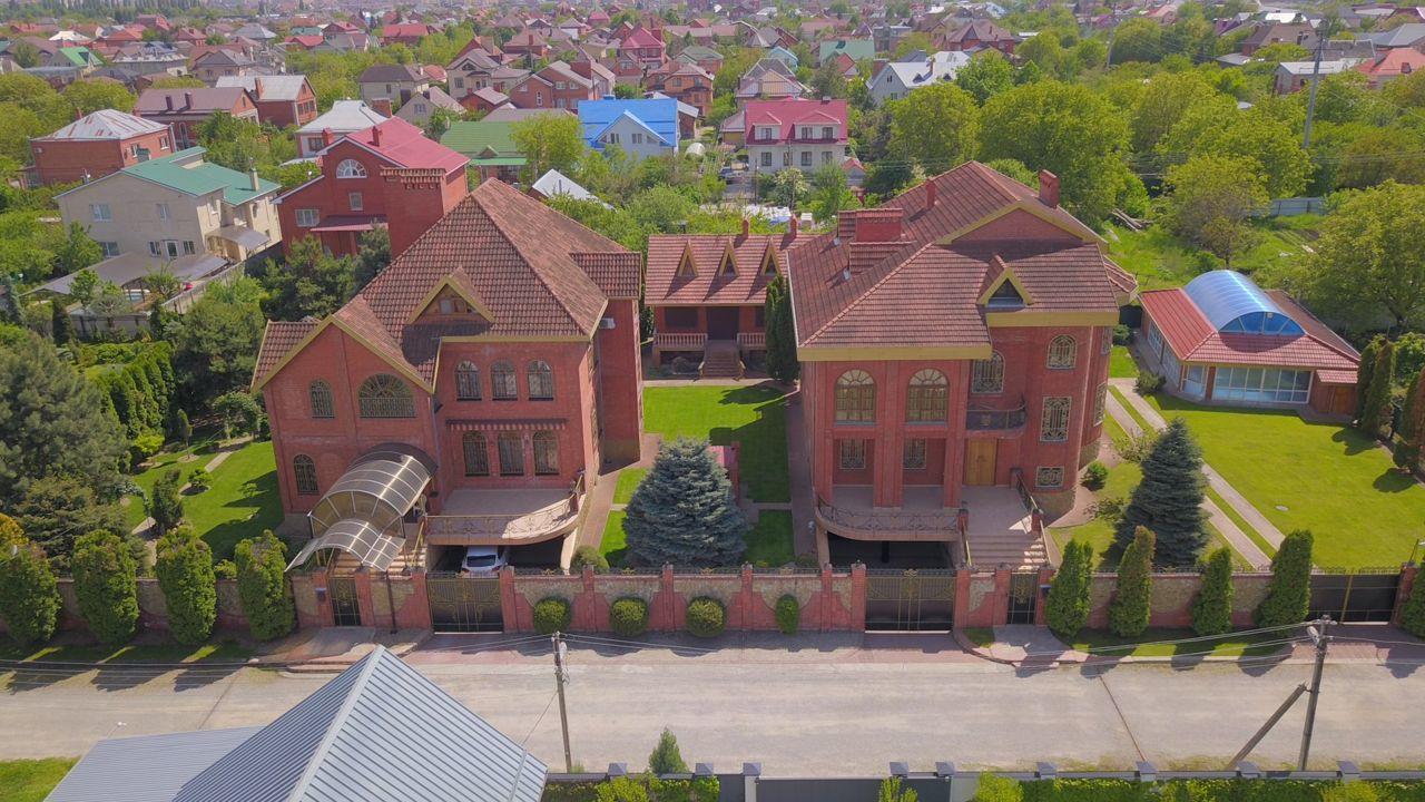 Фото №1: Дом 555 м² + 9.72 сот. - Краснодар, Прикубанский внутригородской округ, Калинино, мкр. Завод Радиоизмерительных Приборов, ул. Геологическая, 12