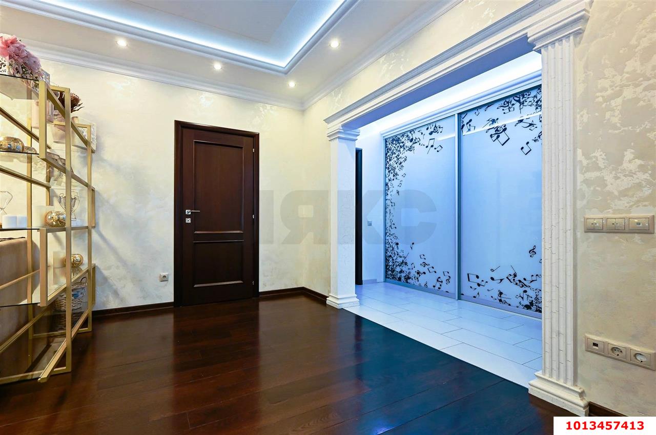 Фото №10: 3-комнатная квартира 90 м² - Краснодар, Центральный, ул. Фабричная, 10